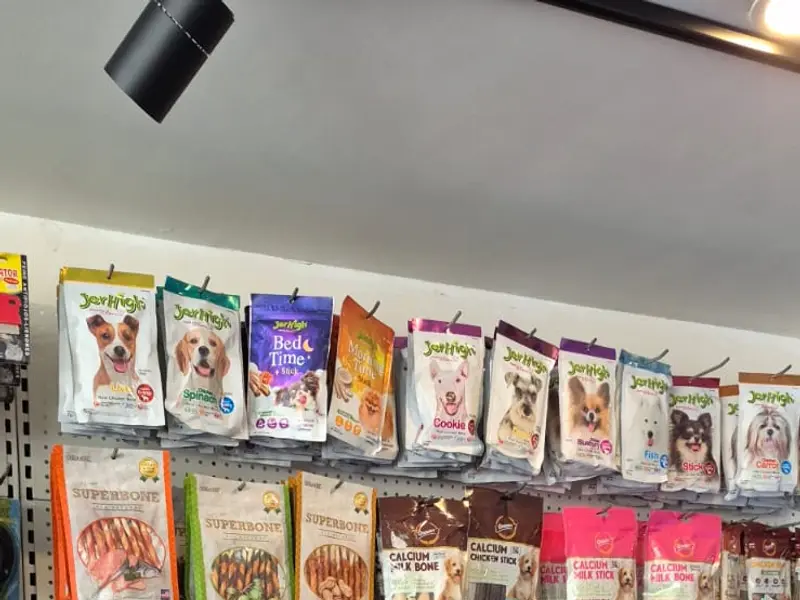 Furry Delights Pet Clinic & Store, photo 5
