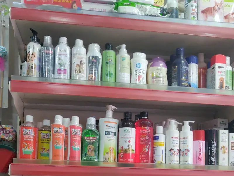Golden Paws (A complete pet shop), photo 2