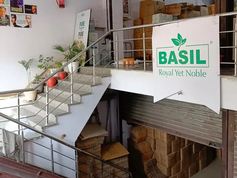 Basil Petcare
