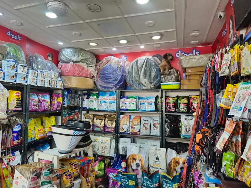 Vasant Pet Shop, photo 2