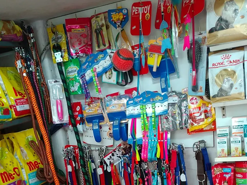 Littel pet store, photo 4