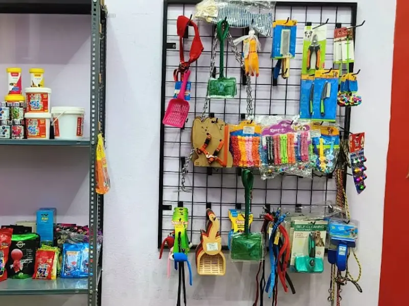 The Pet Food Planet, photo 2