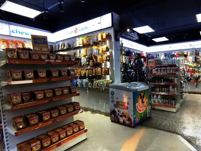 The Cochin Pet Shop, photo 2