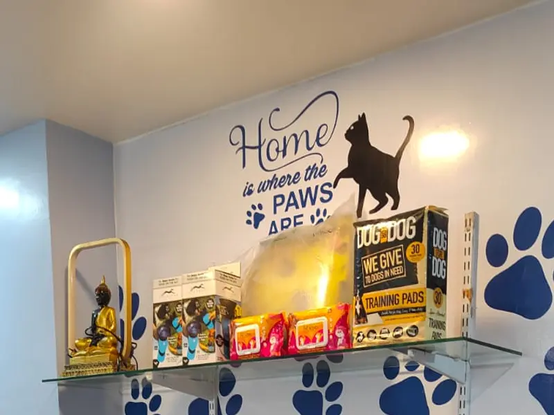 TWO TAILS - The Pet Boutique, photo 2
