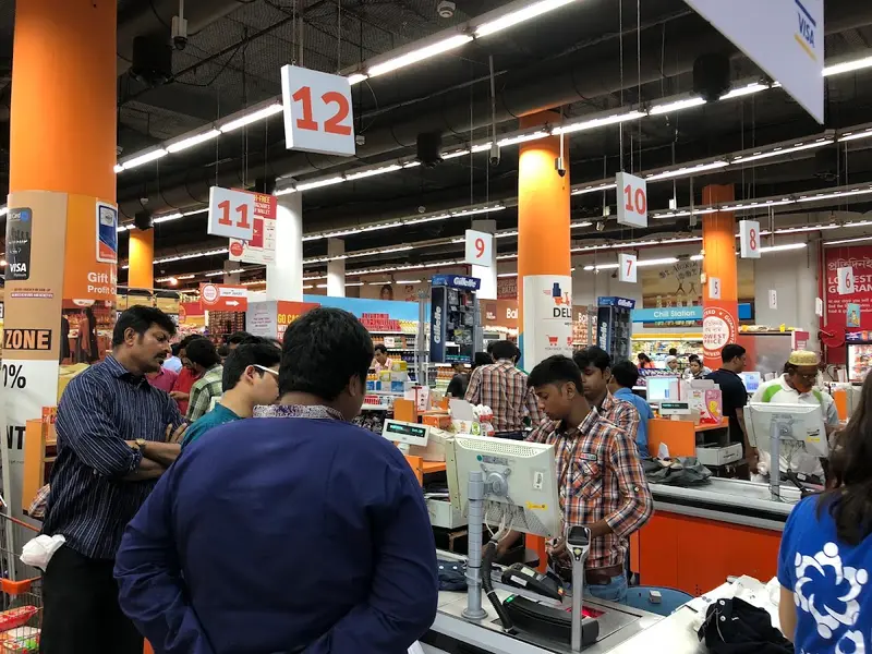 V-Mart - Kolkata-Esplanade, photo 2