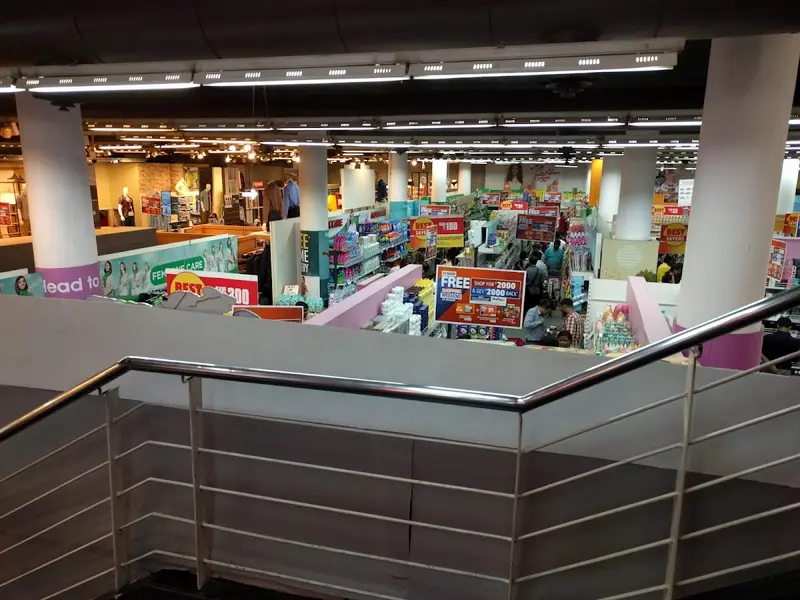V-Mart - Kolkata-Esplanade, photo 3